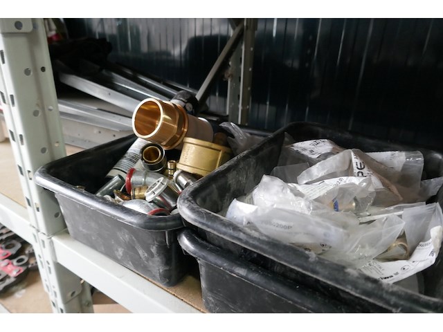 Allerhande koppelstukken - afbeelding 8 van  10