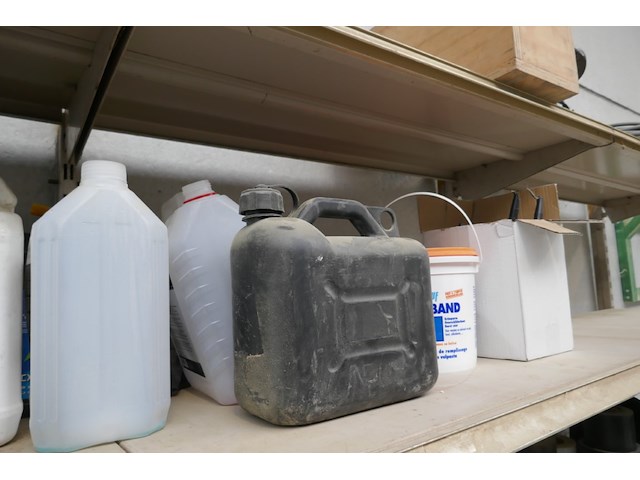 Allerhande lijmen en dergelijken - afbeelding 5 van  8