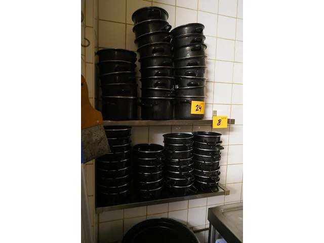 Allerhande potten en pannen + gastronormbakken - afbeelding 6 van  6