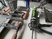 Allerhande werkgereedschap - afbeelding 4 van  6