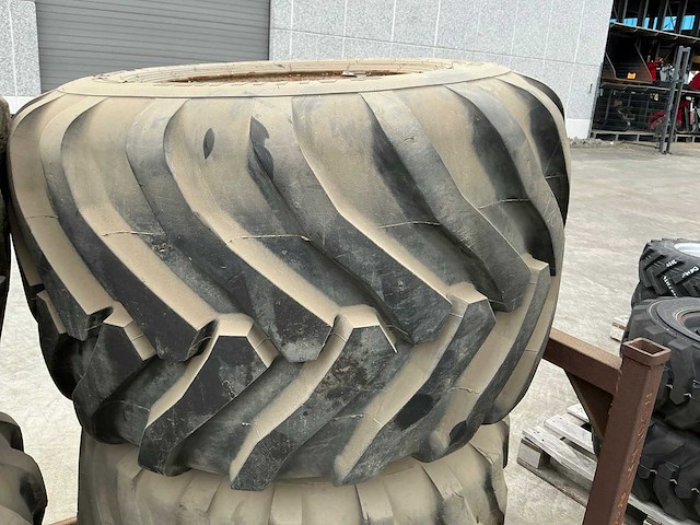 Alliance flotation 331 band met velg (4x) - afbeelding 3 van  5