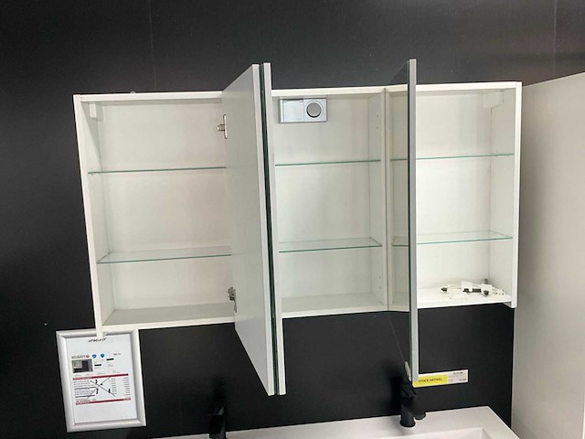 Allibert delta badkameropstelling - afbeelding 6 van  10