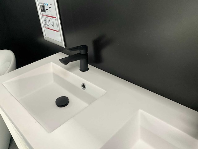 Allibert delta badkameropstelling - afbeelding 9 van  10