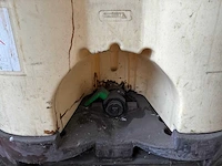 Allibert kunststof vloeistoftank. - afbeelding 6 van  7