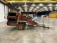Allis-chalmers model 60 oldtimer getrokken pikdorser - afbeelding 11 van  14