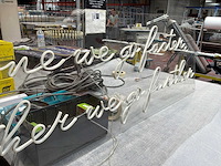 Alone we go faster, together we go further decoratie led tekst bord