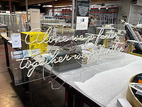 Alone we go faster, together we go further decoratie led tekst bord - afbeelding 1 van  1