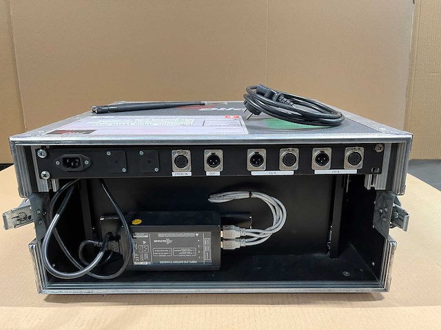 Altair wbs-200 wireless intercom rack - afbeelding 10 van  11