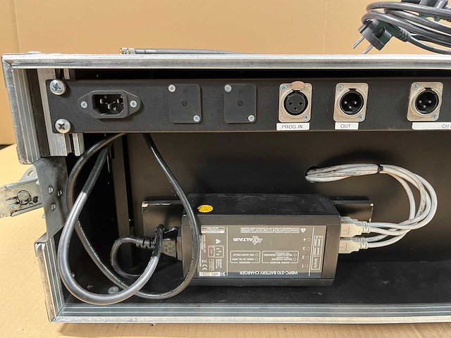 Altair wbs-200 wireless intercom rack - afbeelding 11 van  11
