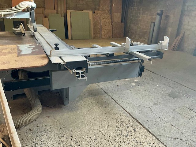 Altendorf f45 formaatcirkelzaagmachine - afbeelding 9 van  13