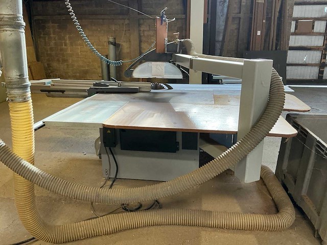 Altendorf f45 formaatcirkelzaagmachine - afbeelding 10 van  13