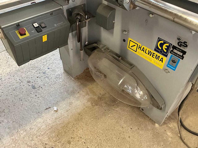 Altendorf f45 formaatcirkelzaagmachine - afbeelding 12 van  13