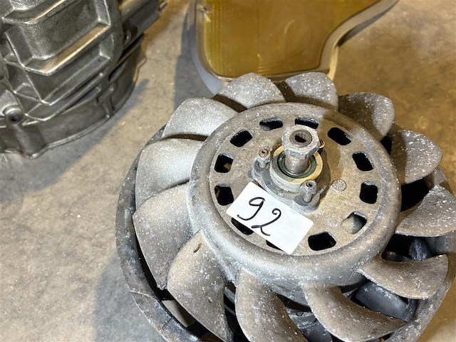 Alternator met ventilator 964/993 - afbeelding 1 van  4