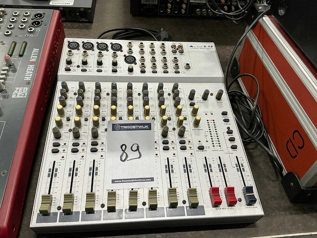 Alto s12 mengtafel - afbeelding 1 van  3
