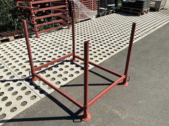 Altrad 1200x950mm - stapeljuk - schorenbak - stapelrek - afbeelding 3 van  4