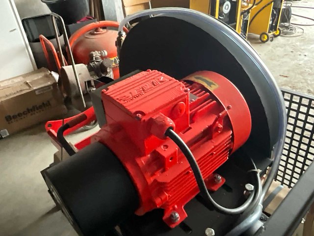 Altrad as 600 nieuwe tegelzaag - afbeelding 4 van  16