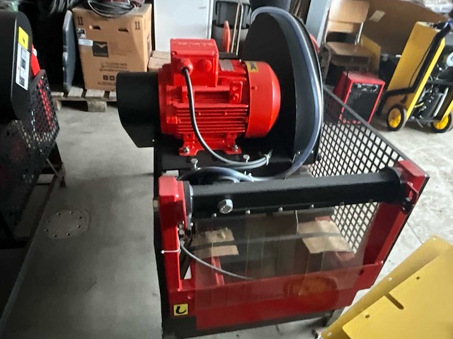 Altrad as 600 nieuwe tegelzaag - afbeelding 11 van  16