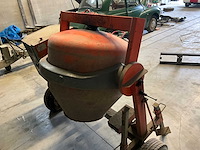 Altrad mobiele betonmolen - afbeelding 2 van  12