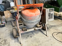 Altrad mobiele betonmolen - afbeelding 5 van  12