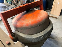 Altrad mobiele betonmolen - afbeelding 8 van  12