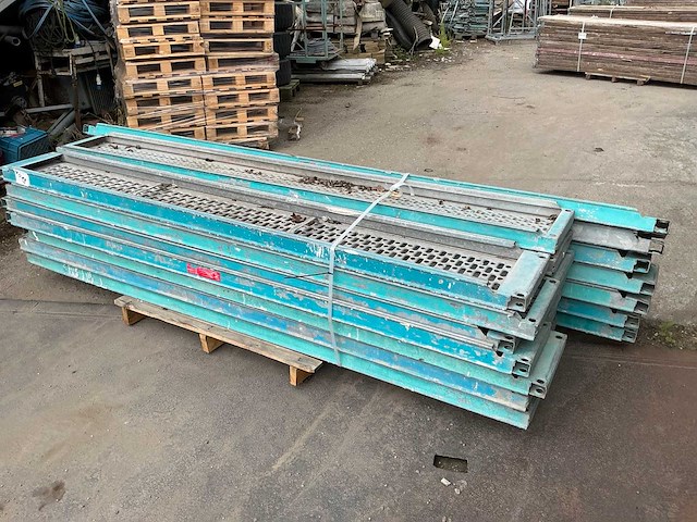 Altrad plettac steigervloeren (21x) - afbeelding 1 van  4