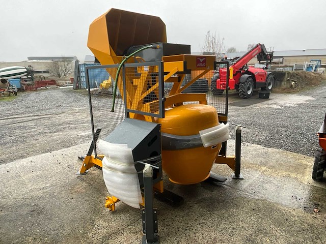 Altrad rb500b nieuwe betonmolen - afbeelding 10 van  12