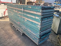 Altrad steigerplatform met luik en ladder (17x) - afbeelding 1 van  5