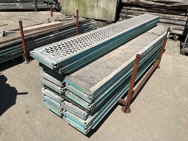 Altrad steigervloeren (15x) - afbeelding 2 van  7