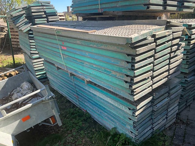 Altrad steigervloeren (60x) - afbeelding 2 van  4