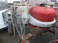 Altrad thermische betonmolen op wielen - afbeelding 1 van  4