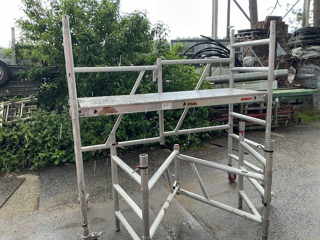 Altrex 185 rolsteiger - afbeelding 2 van  7
