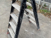 Altrex aluminium trapladder - afbeelding 3 van  4