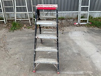 Altrex aluminium trapladder - afbeelding 4 van  4