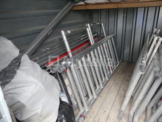 Altrex aluminium vouwsteigers - afbeelding 1 van  10