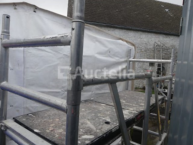 Altrex aluminium vouwsteigers - afbeelding 8 van  10