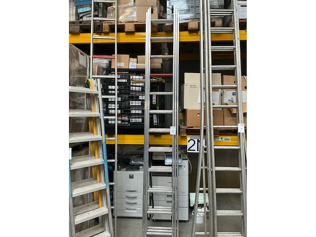 Altrex ar3080 ladder - afbeelding 1 van  5