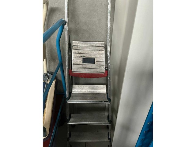 Altrex d 804 ladder - afbeelding 3 van  4