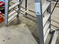 Altrex dubbele trap - afbeelding 2 van  3