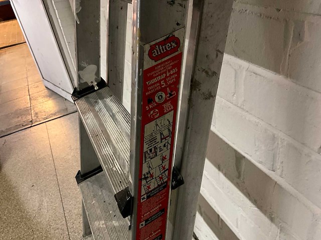 Altrex ladder - afbeelding 3 van  3