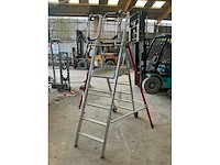 Altrex platformladder - afbeelding 1 van  6