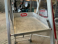 Altrex platformladder - afbeelding 2 van  6