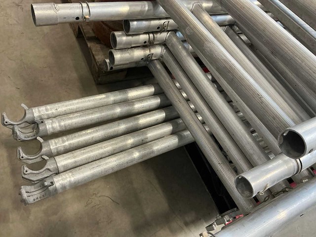 Altrex rolsteiger - afbeelding 2 van  11