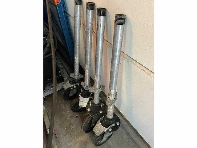 Altrex rolsteiger - afbeelding 4 van  4