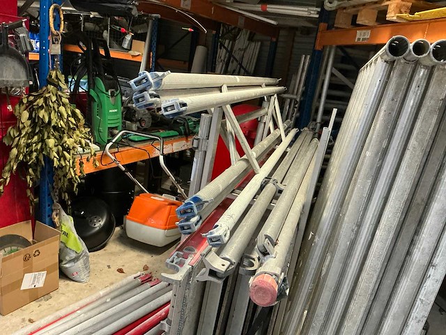 Altrex rolsteiger - afbeelding 5 van  8