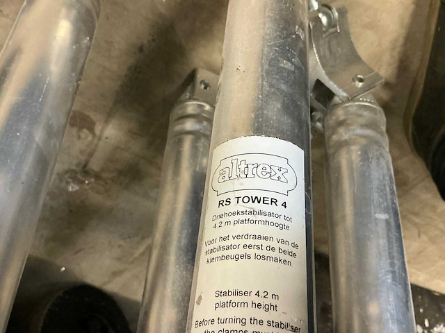 Altrex rs tower 4 driehoekstabilisator (4x) - afbeelding 4 van  5