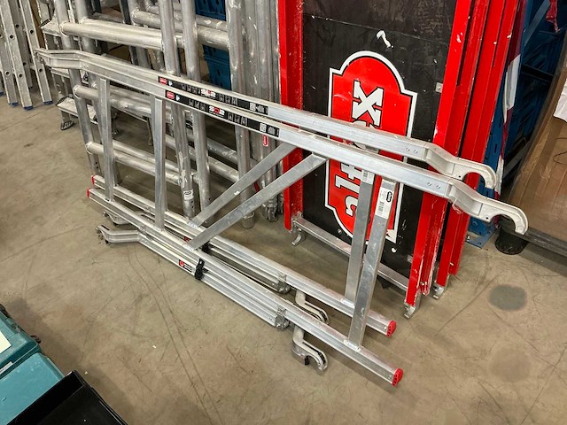 Altrex rs tower 4 rolsteiger - afbeelding 5 van  12