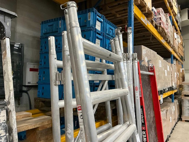 Altrex rs tower 4 rolsteiger - afbeelding 8 van  12