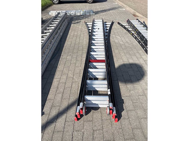 Altrex schuifladder - afbeelding 2 van  4