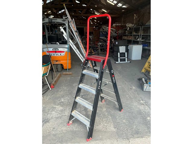 Altrex taurus tdo 5 trapladder - afbeelding 3 van  5