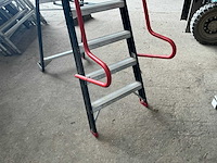 Altrex taurus trapladder - afbeelding 2 van  6